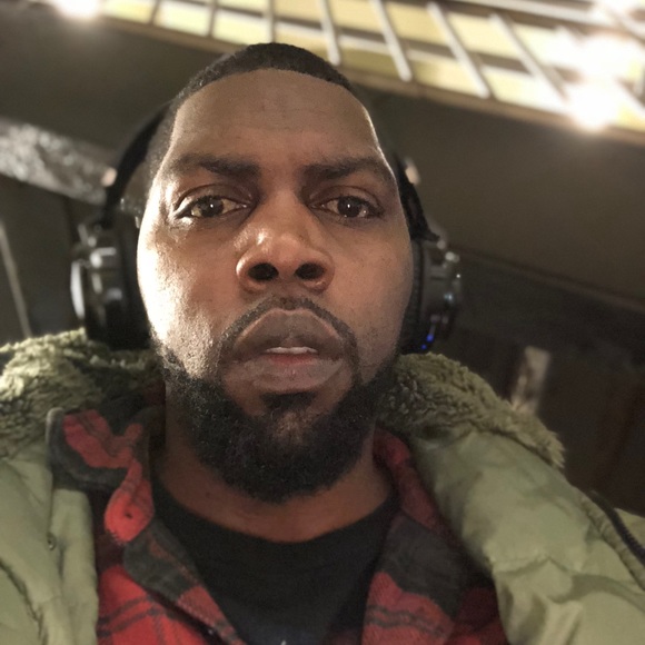 Profile Picture of Jermel Howard (@jermel340) on Poshmark