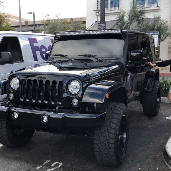 Profile Picture of Andrew Kluepfel (@akluepfel) on Poshmark