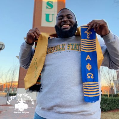 Profile Picture of Aaron Sawyeron Twitter