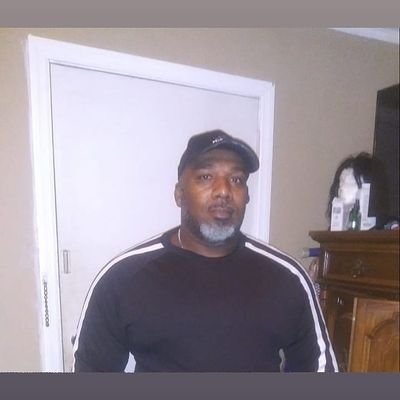 Profile Picture of Arnold Harris Jr. (@ArnoldHarrisJr3) on Twitter