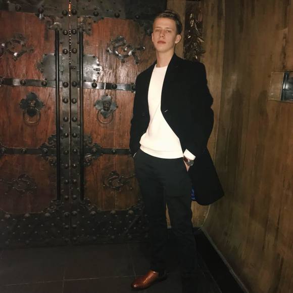 Profile Picture of Andrew Kwasnik (@kwasnik4123) on Poshmark