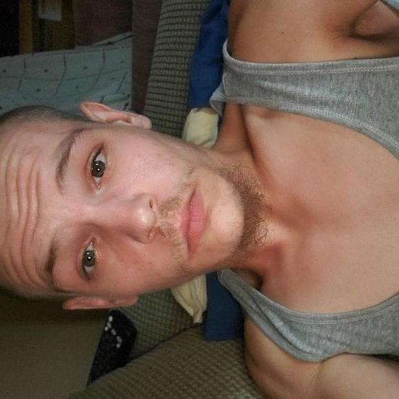 Profile Picture of Jason Ogle (@jay_ogle) on Poshmark