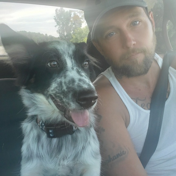 Profile Picture of Christopher Gilg (@christophergilg) on Poshmark