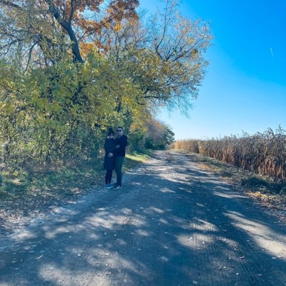 Profile Picture of Nikki Rewolinski (@lndrn325) on Poshmark