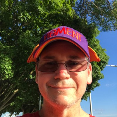 Profile Picture of David Grinberg (@DavidGrinberg13) on Twitter