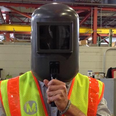 Profile Picture of Forrest B Graham (@kensetsuchu) on Twitter