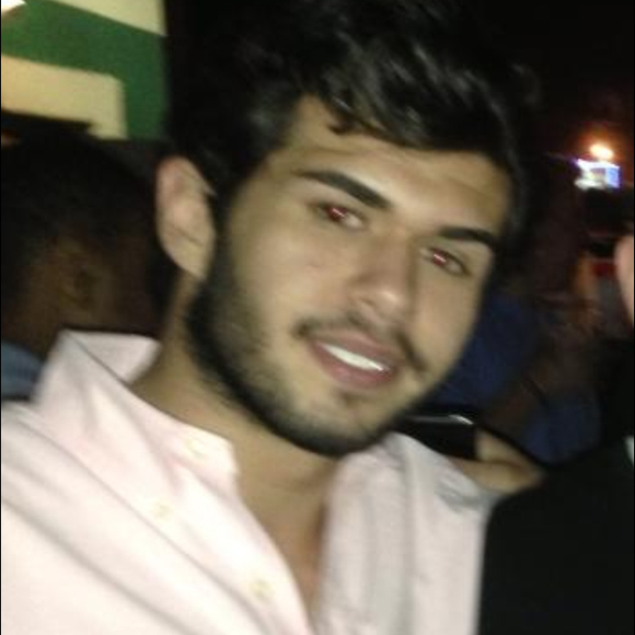 Profile Picture of Joseph Deleon (@josephmdeleon) on Poshmark