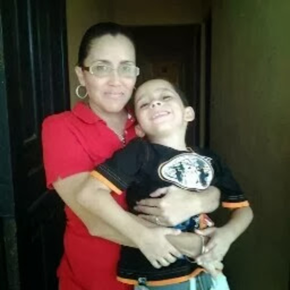 Profile Picture of Adistelis Moreno (@adistelis) on Poshmark