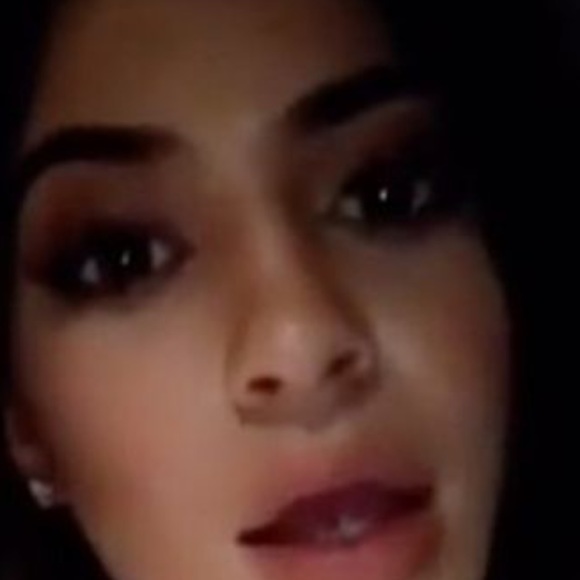 Profile Picture of Johnette Johns (@liveinera) on Poshmark