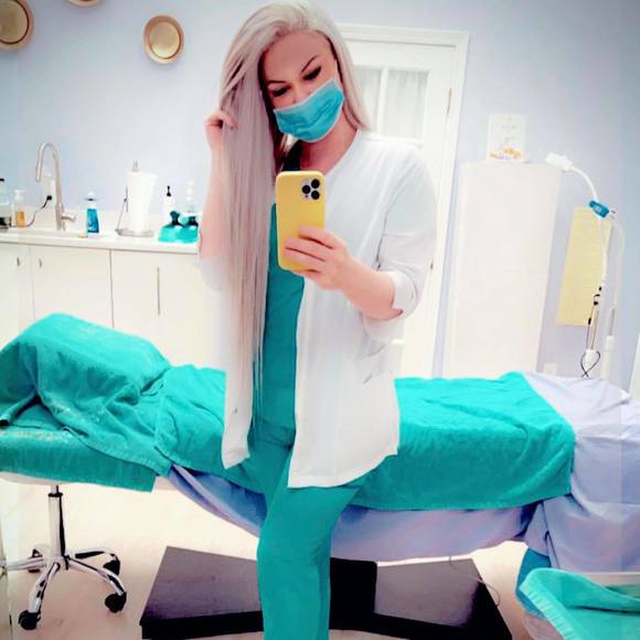 Profile Picture of Dusty Rushton (@dar1201) on Poshmark