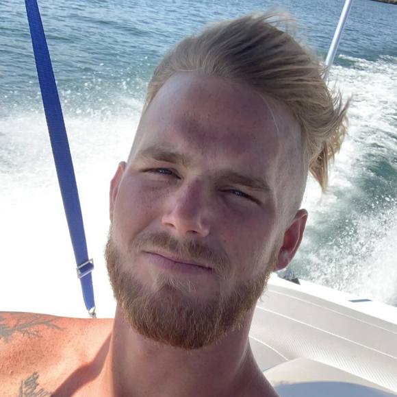 Profile Picture of Chris Sherriff (@csherriff) on Poshmark