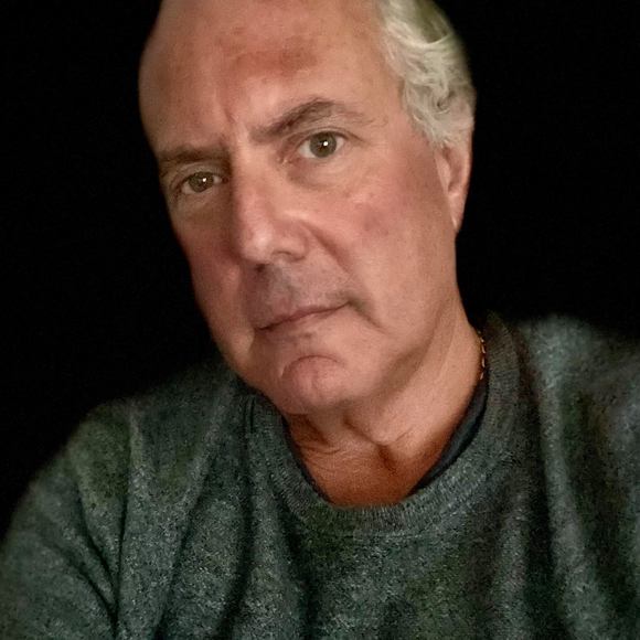Profile Picture of Andrew Ullman (@andrewullman) on Poshmark