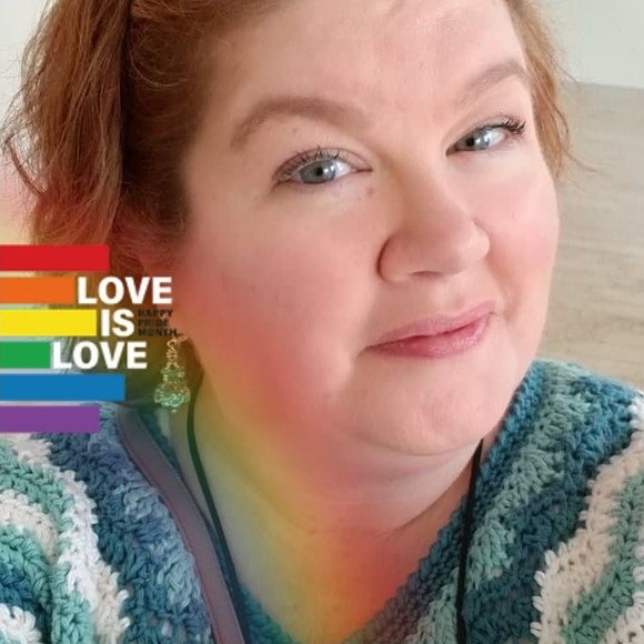 Profile Picture of Laura Krzak (@lauradryad) on Poshmark