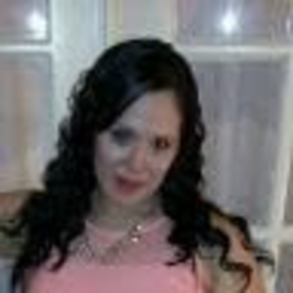 Desha Caisse - Poshmark Profile Picture of Desha Caisse (@desha31106) on Poshmark