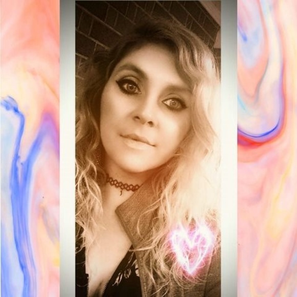 Profile Picture of Allison Wilkes (@alikat2554) on Poshmark