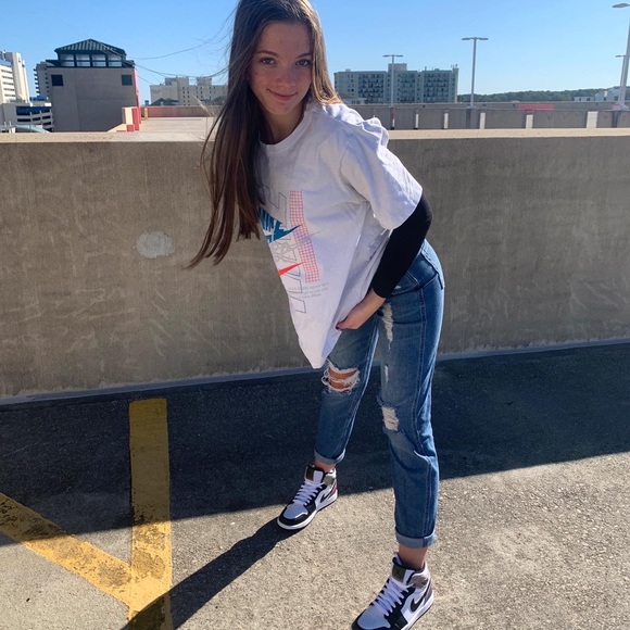 Profile Picture of Summer Daniels (@summerdaniel217) on Poshmark