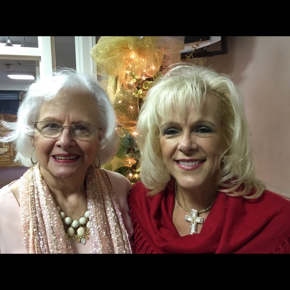 Profile Picture of Joann Moody (@grandmajoa) on Poshmark