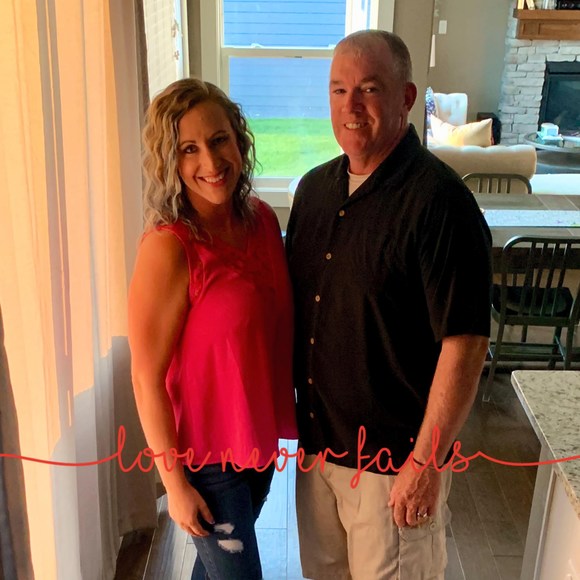 Profile Picture of Lauren-arthur Roeding (@laurenroeding) on Poshmark