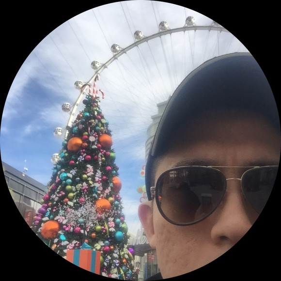 Profile Picture of Eric Tang (@tanger31) on Poshmark