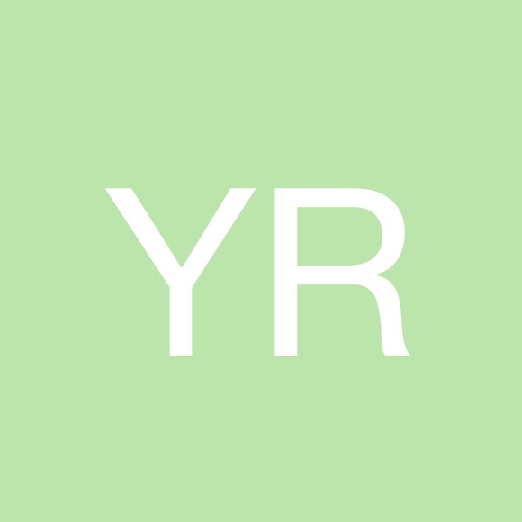 Profile Picture of Yolanda Rogers (@fabaries) on Poshmark