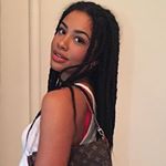 Profile Picture of 𝕮𝖍𝖑𝖔𝖊 𝖂𝖆𝖗𝖗𝖊𝖓 (@chloewarrennn) on Instagram