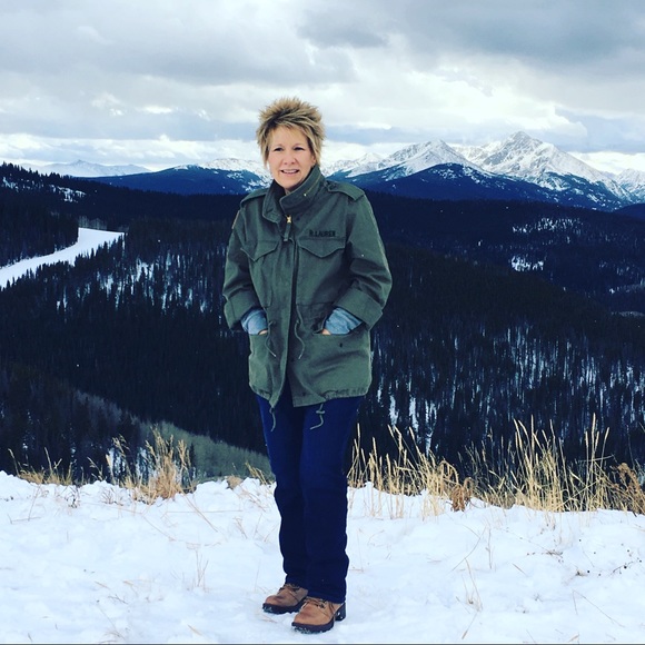 Profile Picture of Melissa Heitman (@mjm2017) on Poshmark