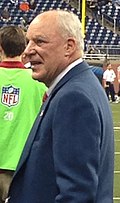 Profile Picture of Bob McNair - Wikipediaon Wikipedia