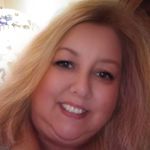 Profile Picture of Adrienne Rust (@adrispicks) on Instagram