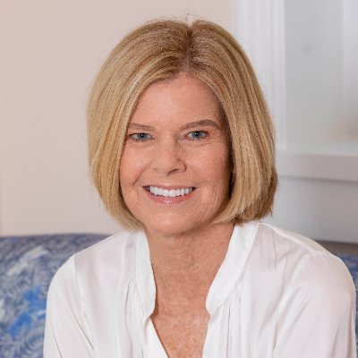 Profile Picture of Mary Simses (@MarySimses) on Twitter