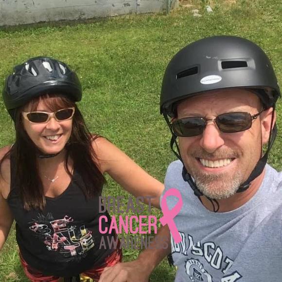 Profile Picture of Tim Meseck (@mindy1414) on Poshmark