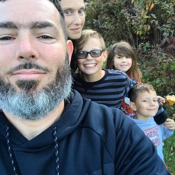 Profile Picture of Danielle Robles (@duffmcgruff22) on Poshmark