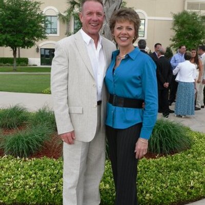 Profile Picture of Mike & Patti Kelly (@HCKlife) on Twitter