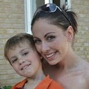 Profile Picture of Simone Osborne (@sexysis69) on Youtube