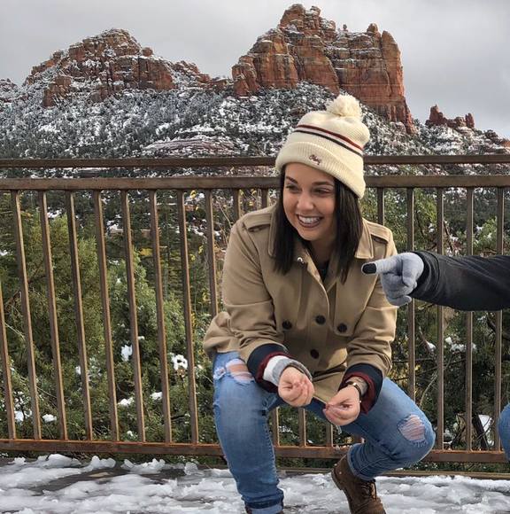 Profile Picture of Macy Ahlers (@macyboo) on Poshmark