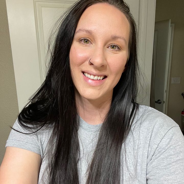 Profile Picture of Bonnie (@bonniehend) on Tiktok