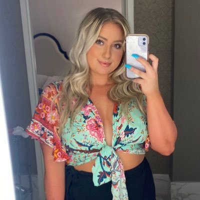 Profile Picture of Brooke Clark (@bnclark24) on Twitter