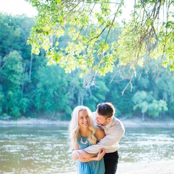 Profile Picture of Kayla Conradi (@kaylarose49) on Poshmark