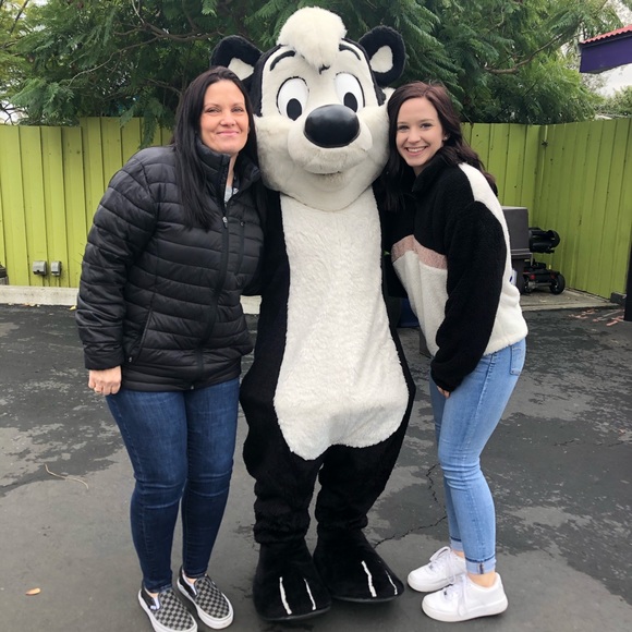 Bridgette Cearley - Poshmark Profile Picture of Bridgette Cearley (@ladythurman) on Poshmark