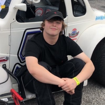 Profile Picture of Tony Paquette Racing (@PaquetteRacing) on Twitter