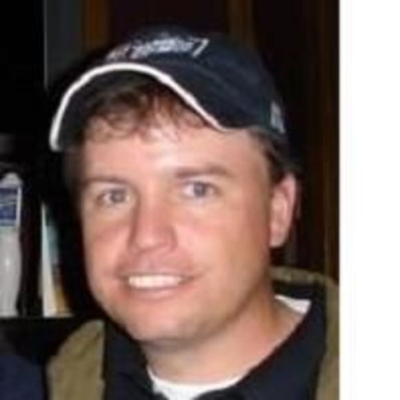 Profile Picture of Brian Harrington (@brianharring503) on Poshmark