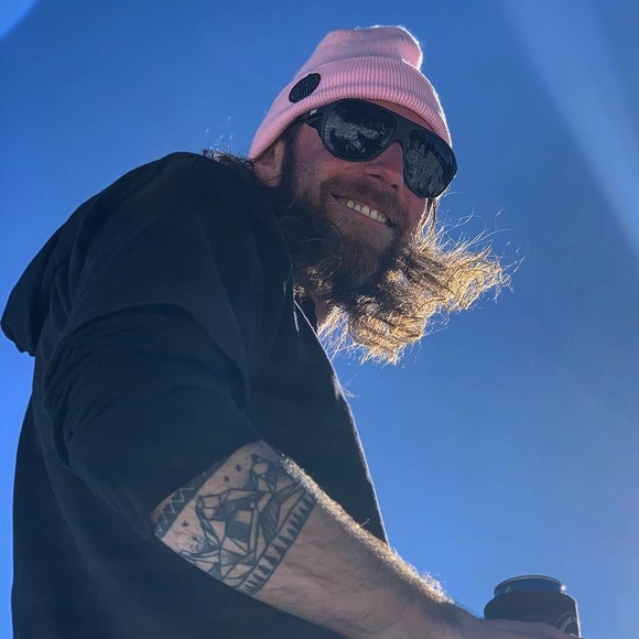 Profile Picture of Colin Hagan (@colinhagan18) on Poshmark