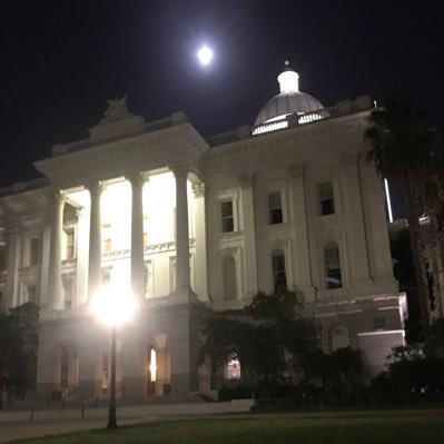 Profile Picture of Terry Manasco Phillips (@phillipsmanasco) on Twitter