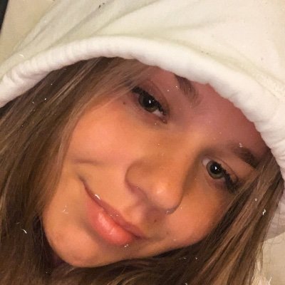 Profile Picture of Isabelle Nielsen (@Isabell05911346) on Twitter