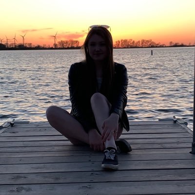 Profile Picture of Olivia Gibbs (@hollyog28) on Twitter