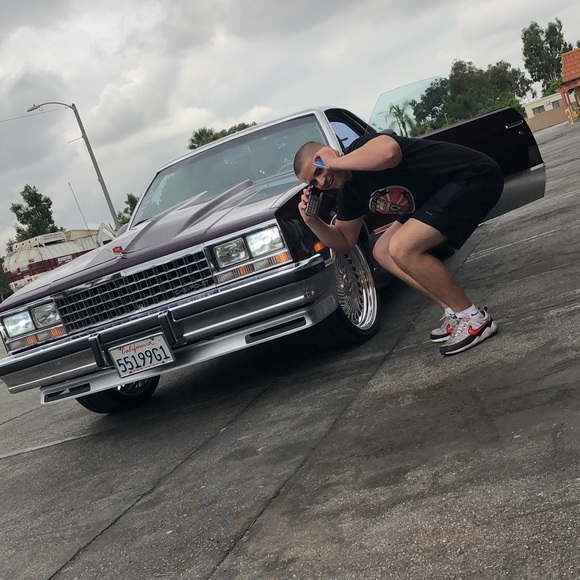 Profile Picture of James Marotta (@jamesmar1221) on Poshmark