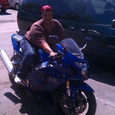 Profile Picture of Sheryl D. Moore (@sherylBigcheezM) on Twitter