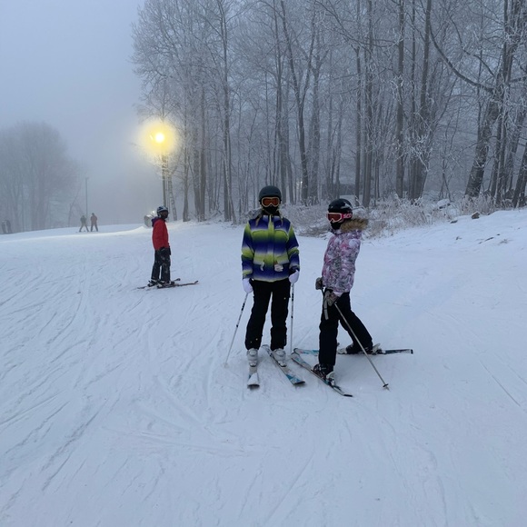 Profile Picture of Robert Paradowski (@rparadowski) on Poshmark