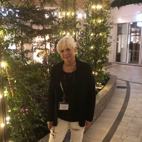 Profile Picture of Wanda Hubacek (@whubacek) on Poshmark