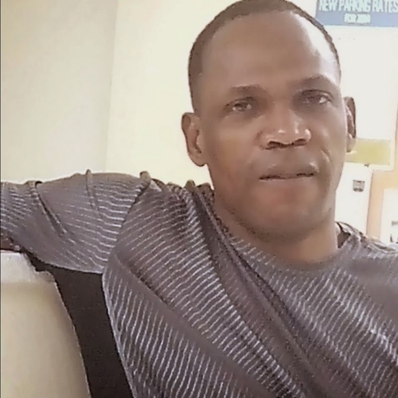 Profile Picture of Gbenga Mumuni (@gbengamumuni) on Poshmark
