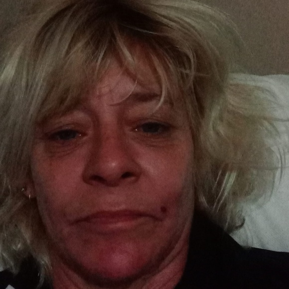 Profile Picture of Debra Stevens (@debcory11) on Poshmark